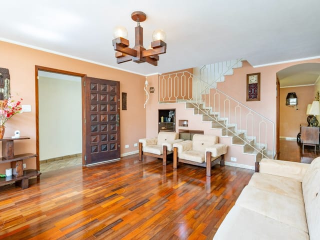 Foto do Sobrado - Sobrado para venda em Jardim Umuarama com 3 quartos, sendo 1 suíte, 173m² | Lares e Andares Imóveis