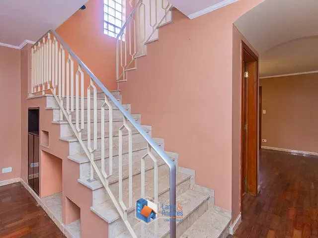 Sobrado com 173m² 3 quartos e 4 banheiros, à venda, no bairro Jardim Umuarama em São Paulo