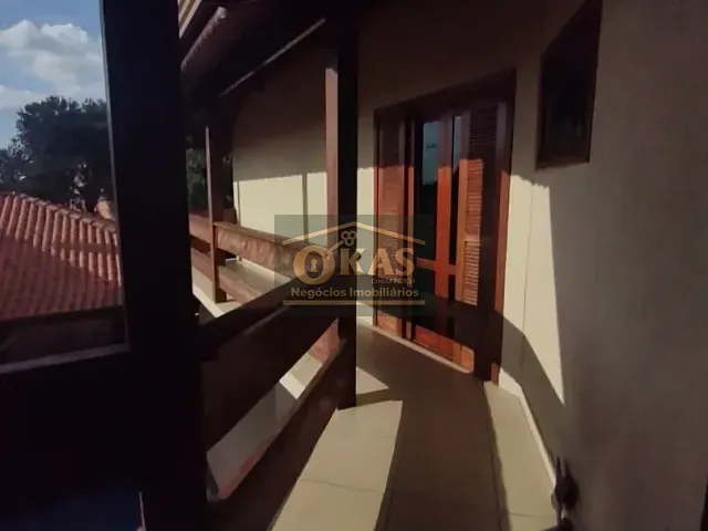 Sobrado com 250m² 4 quartos e 4 banheiros, à venda, no bairro Jardim Vitória em Suzano