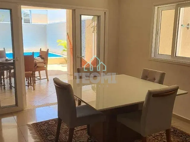 Sobrado com 260m² 3 quartos e 4 banheiros, à venda, no bairro 187 em Tremembé