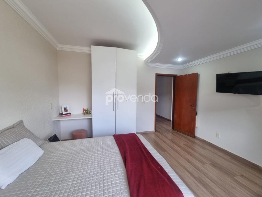 Sobrado, 5 quartos, 321 m² - Foto 12