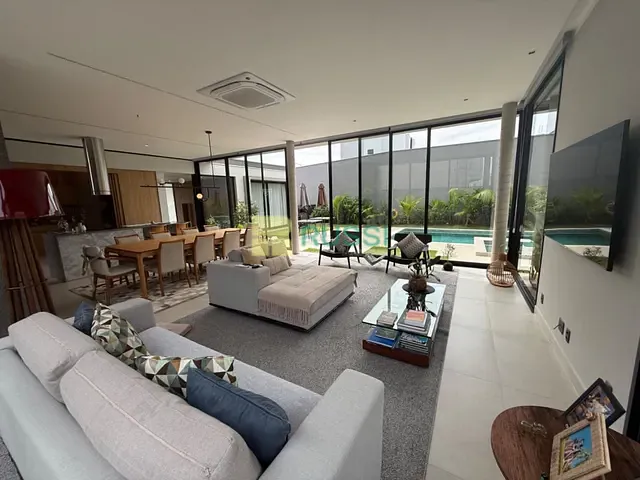 Sobrado com 515m² 5 quartos e 6 banheiros, à venda, no bairro Condomínio Residencial Alphaville I em São José dos Campos