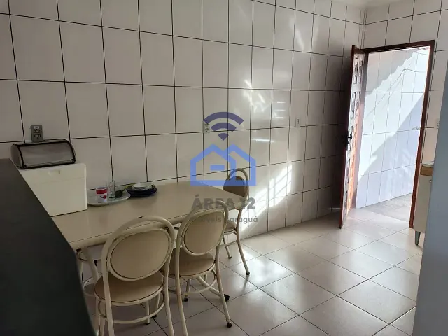 Sobrado com 65m² 2 quartos e 1 banheiro, para alugar, no bairro Porto novo em Caraguatatuba