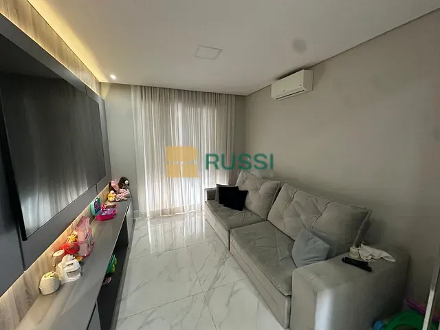 Sobrado com 650m² 4 quartos e 6 banheiros, à venda, no bairro Condomínio Loteamento Reserva da Barra em Complexo Viário Sérgio Sobral de Oliveira