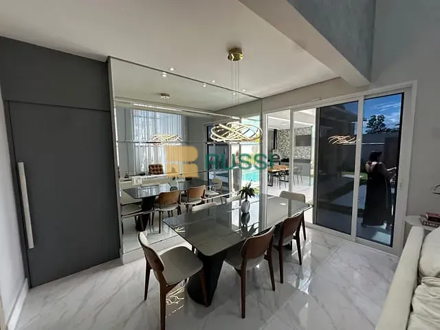 Sobrado com 650m² 4 quartos e 6 banheiros, à venda, no bairro Condomínio Loteamento Reserva da Barra em Complexo Viário Sérgio Sobral de Oliveira