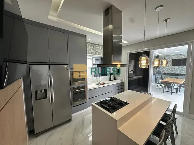 Sobrado com 650m² 4 quartos e 6 banheiros, à venda, no bairro Condomínio Loteamento Reserva da Barra em Complexo Viário Sérgio Sobral de Oliveira