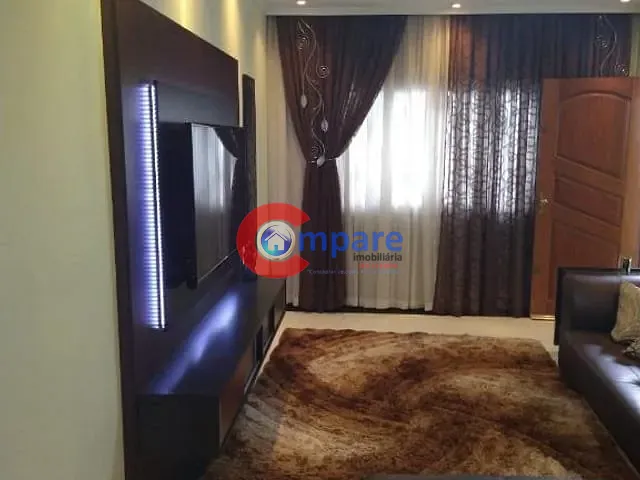Sobrado com 224m² 3 quartos e 1 banheiro, à venda, no bairro Jardim Santa Mena em Guarulhos
