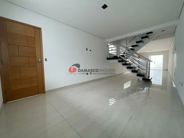 Sobrado com 162m², à venda, no bairro Vila Curuçá em Santo André