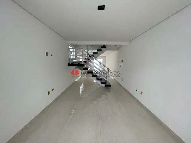 Sobrado com 162m², à venda, no bairro Vila Curuçá em Santo André