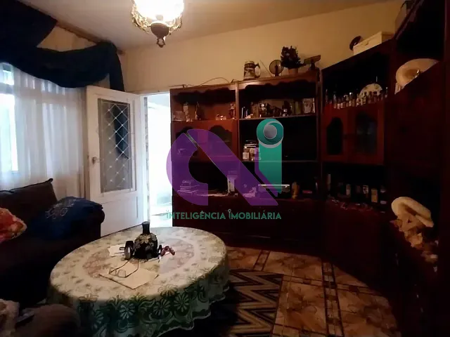 Sobrado com 250m² 5 quartos e 7 banheiros, à venda, no bairro Umuarama em Osasco