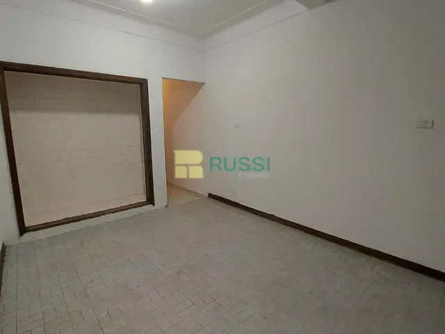 Sobrado com 118m² 5 quartos e 2 banheiros, à venda, no bairro Centro em Jacareí