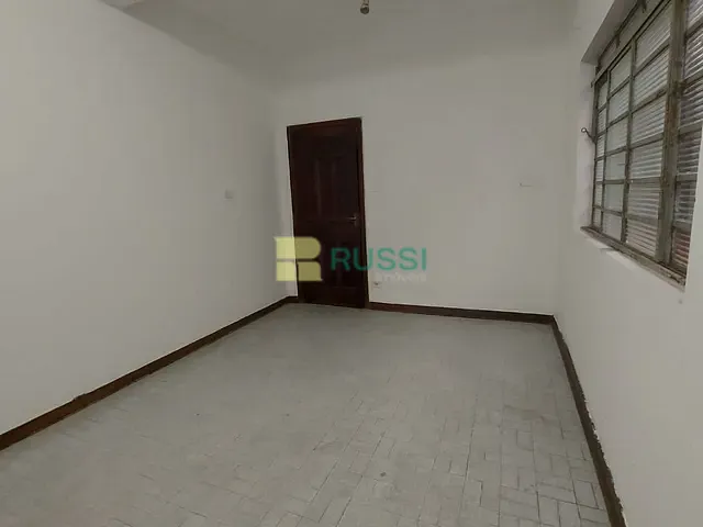 Sobrado com 118m² 5 quartos e 2 banheiros, à venda, no bairro Centro em Jacareí
