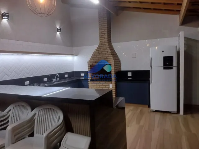 Sobrado com 10m² 5 quartos e 3 banheiros, à venda, no bairro Jardim Esplanada em São José Dos Campos