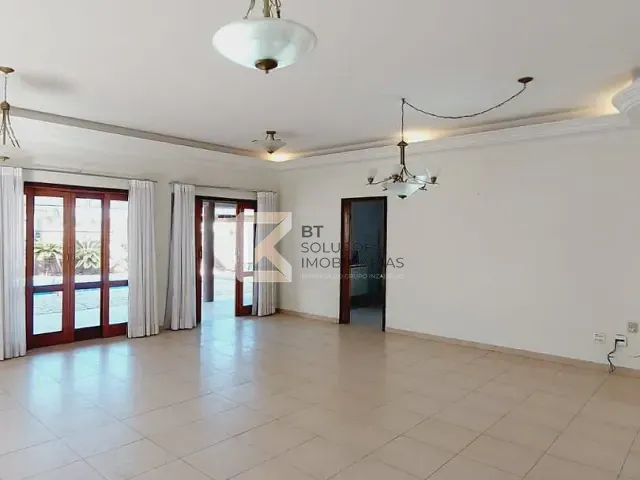 Sobrado com 450m² 4 quartos e 7 banheiros, à venda, no bairro Vila Borghese em Indaiatuba