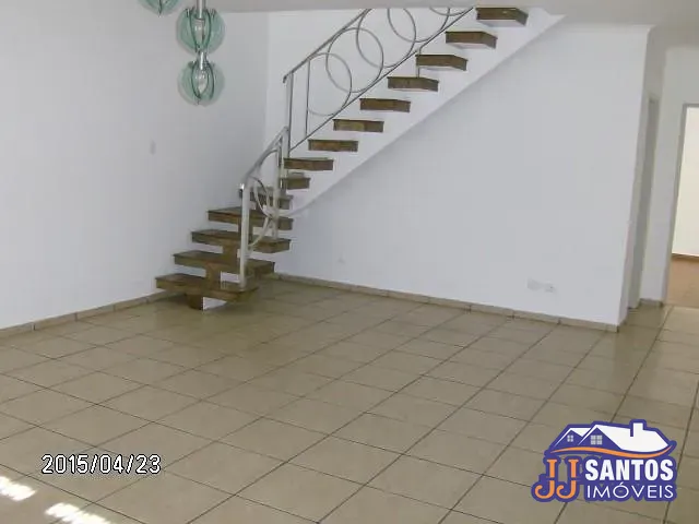 Sobrado com 227m² 3 quartos e 4 banheiros, à venda, no bairro Água Rasa em São Paulo