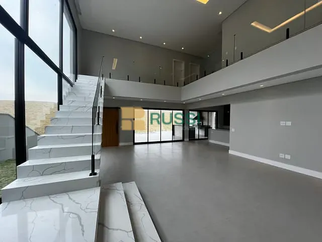 Sobrado com 480m² 4 quartos e 7 banheiros, à venda, no bairro Condomínio Residencial Alphaville II em São José dos Campos