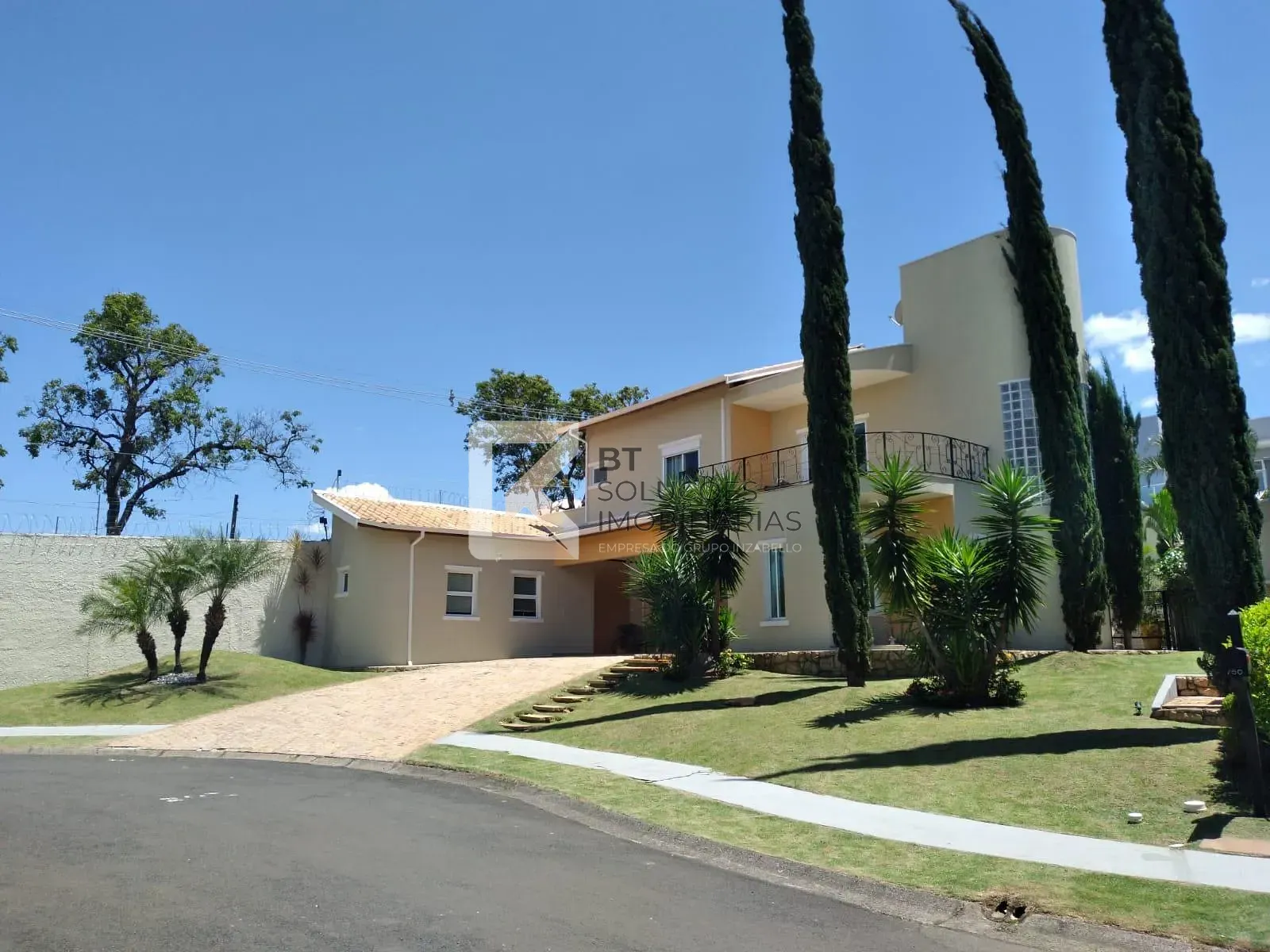 Sobrado, 3 quartos, 280 m² - Foto 2