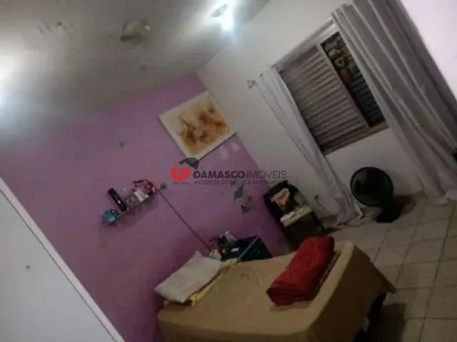 Sobrado com 230m² 5 quartos e 3 banheiros, à venda, no bairro Campestre em Santo André