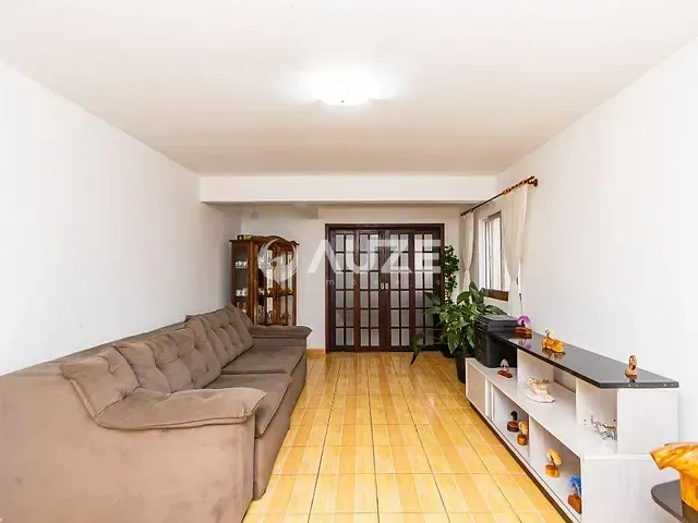 Sobrado com 170m² 3 quartos e 3 banheiros, à venda, no bairro Alto Boqueirão em Curitiba
