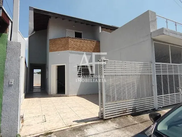 Sobrado com 125m² 2 quartos e 3 banheiros, à venda, no bairro Parque Vera Cruz em Tremembé
