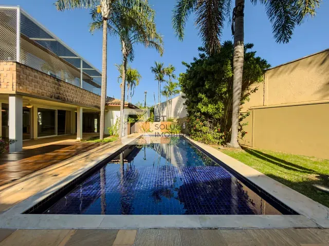 Sobrado com 614m² 4 quartos e 6 banheiros, à venda, no bairro Vila Borghese em Indaiatuba