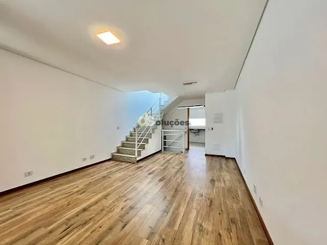 Sobrado com 134m² 3 quartos e 4 banheiros, à venda, no bairro Vila Romano em São Paulo