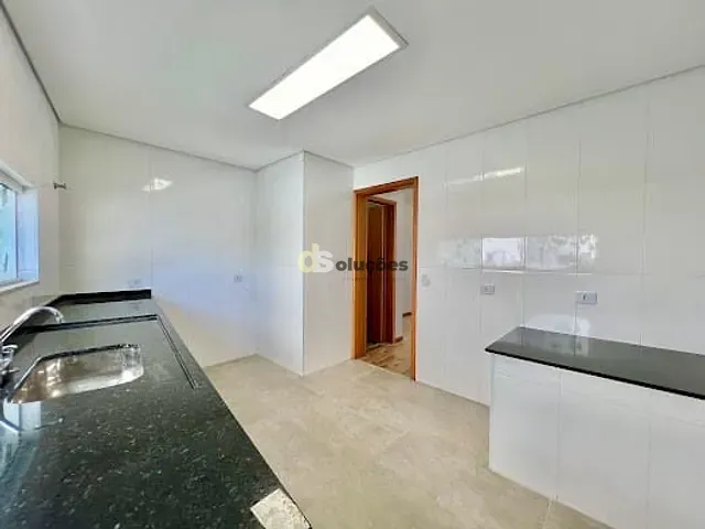 Sobrado com 134m² 3 quartos e 4 banheiros, à venda, no bairro Vila Romano em São Paulo