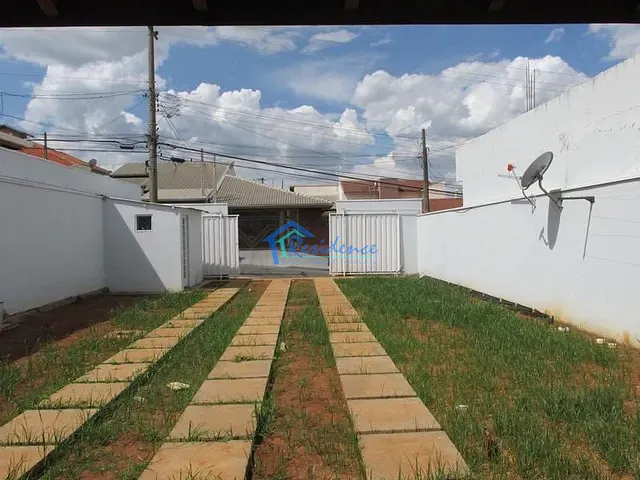 Sobrado com 250m² 1 quarto e 2 banheiros, à venda, no bairro Residencial Monte Verde em Indaiatuba