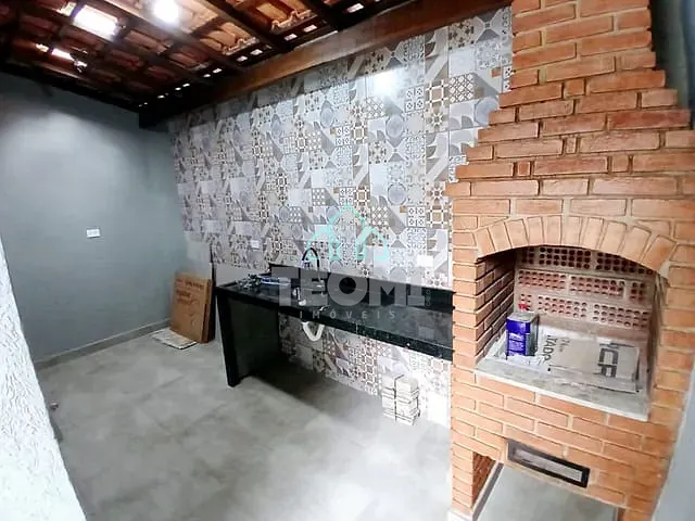Sobrado com 125m² 3 quartos e 2 banheiros, à venda, no bairro Granja Daniel em Taubaté