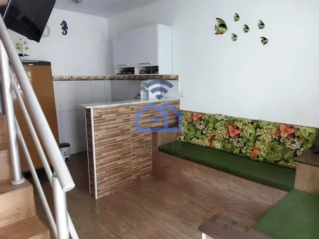 Sobrado com 55m² 2 quartos e 1 banheiro, à venda, no bairro Martim de Sá em Caraguatatuba