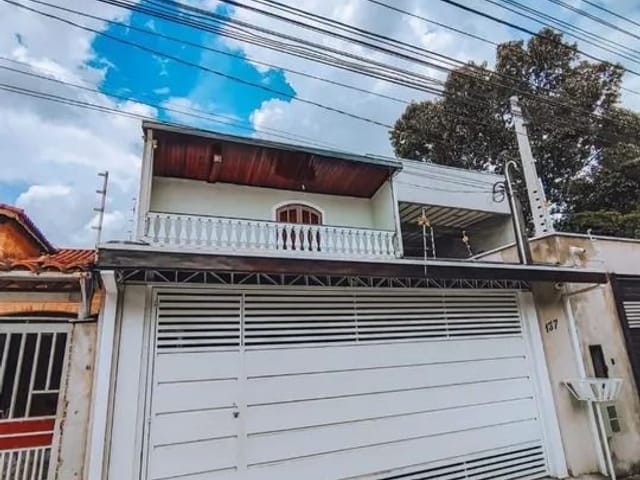 Foto do Sobrado - Sobrado com 4 dormitórios, 270 m² - venda por R$ 650.000 ou aluguel por R$ 3.500/mês - Residencial União - São José dos Campos/SP | RUSSI IMÓVEIS