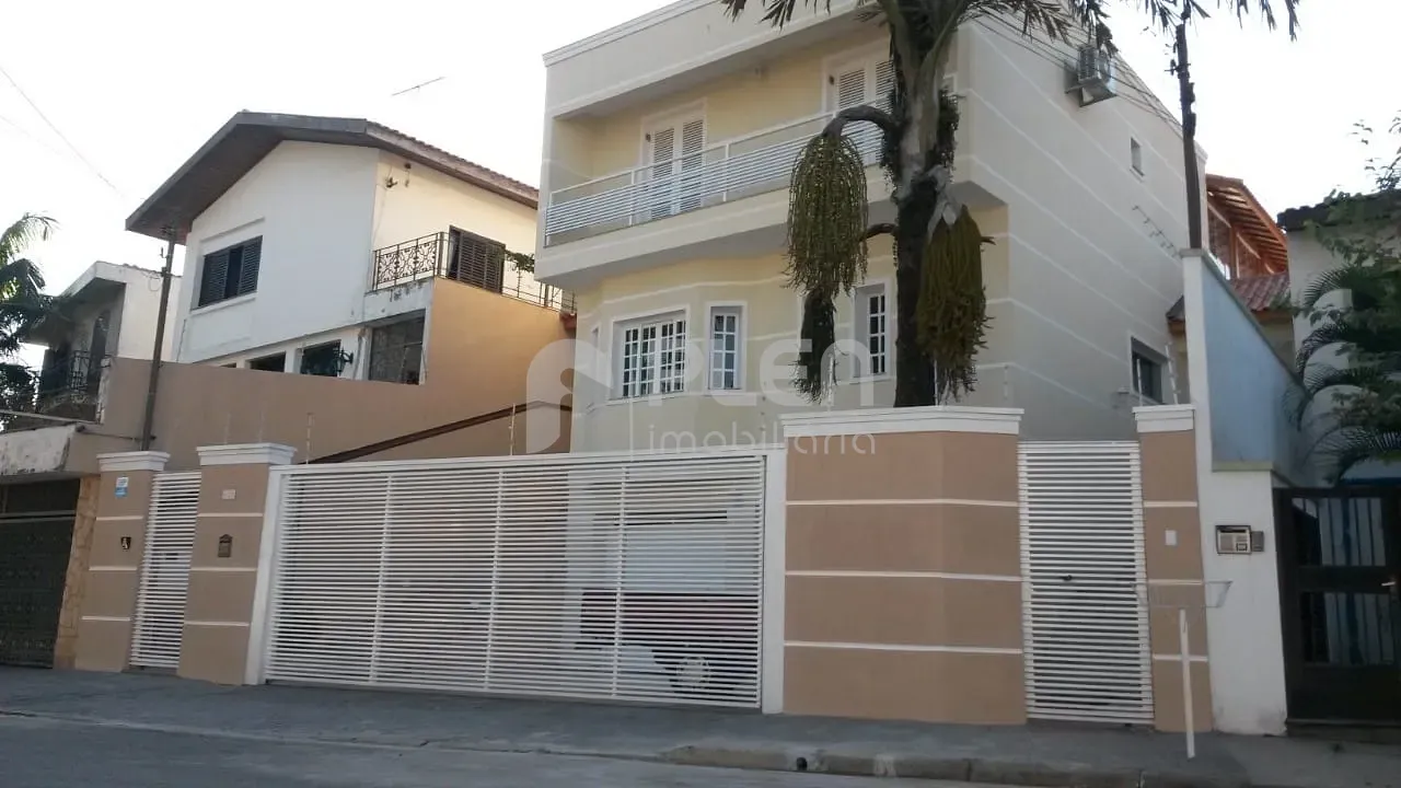 Casa de 4 quartos para alugar em Jardim Leonor Mendes de Barros, São Paulo