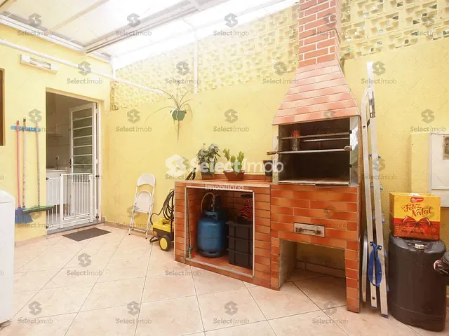 Sobrado com 121m² 3 quartos e 2 banheiros, à venda, no bairro Vila Bocaina em Mauá