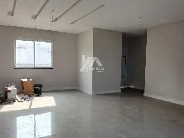 Sobrado 3 quartos e 3 banheiros, à venda, no bairro Contorno em Ponta Grossa