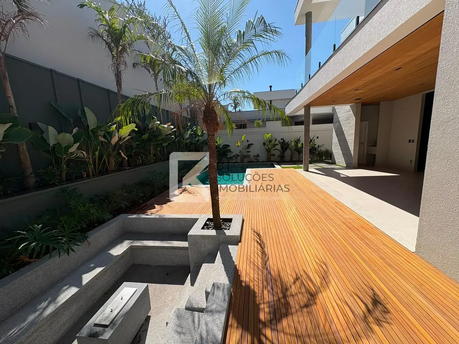Sobrado, 4 quartos, 357 m² - Foto 13