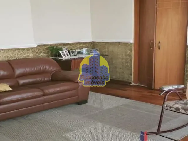 Sobrado com 411m² 4 quartos e 1 banheiro, à venda, no bairro City Bussocaba em Osasco