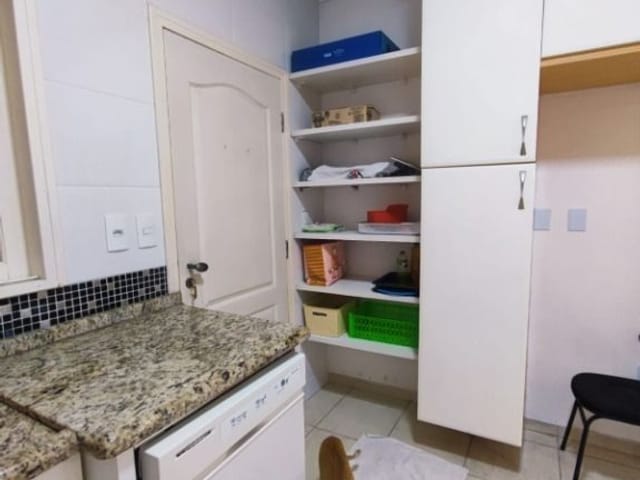 Foto do Sobrado - Sobrado com 3 dormitórios à venda, 246 m² por R$ 650.000,00 - Conjunto Residencial Trinta e Um de Março - São José dos Campos/SP | INDEPENDENCE NEGOCIOS IMOBILIARIOS LTDA