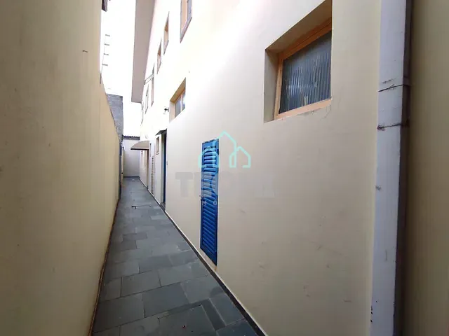 Sobrado com 250m² 3 quartos e 2 banheiros, à venda, no bairro Residencial Novo Horizonte em Taubaté