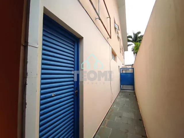 Sobrado com 250m² 3 quartos e 2 banheiros, à venda, no bairro Residencial Novo Horizonte em Taubaté