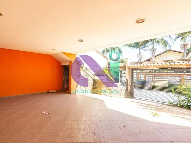 Sobrado com 280m² 5 quartos e 3 banheiros, à venda, no bairro City Bussocaba em Osasco