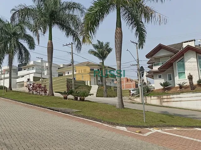 Sobrado com 750m² 5 quartos e 7 banheiros, à venda, no bairro Condomínio Residencial Jaguary em São José dos Campos