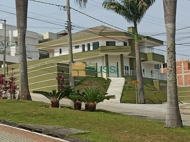Sobrado com 750m² 5 quartos e 7 banheiros, à venda, no bairro Condomínio Residencial Jaguary em São José dos Campos