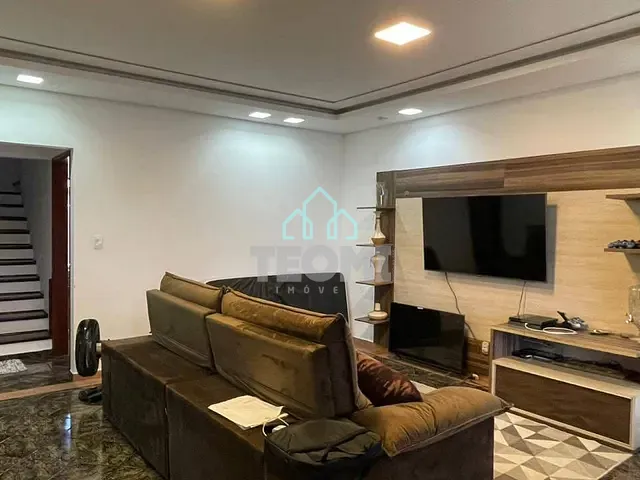 Sobrado com 273m² 5 quartos e 5 banheiros, à venda, no bairro Loteamento Jardim dos Eucaliptos em Tremembé