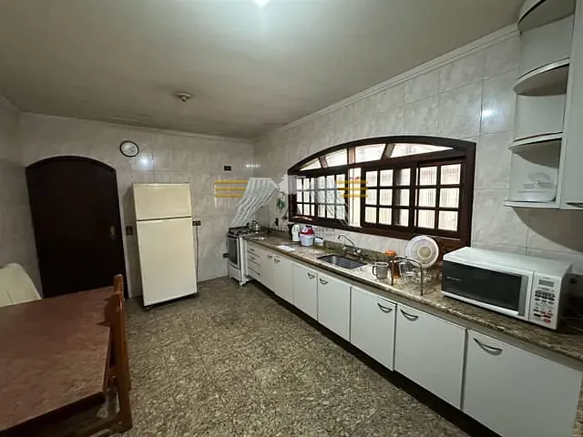 Sobrado 3 quartos e 5 banheiros, à venda, no bairro Penha em São Paulo
