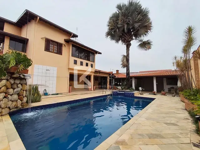 Sobrado com 600m² 3 quartos e 6 banheiros, à venda ou para alugar, no bairro Vila Suíça em Indaiatuba