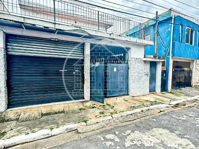 Sobrado com 200m² 3 quartos e 1 banheiro, à venda, no bairro Jardim dos Lagos em São Paulo