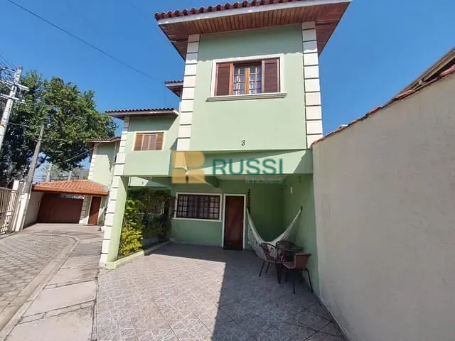 Sobrado com 134m² 3 quartos e 2 banheiros, à venda, no bairro Jardim América em São José dos Campos