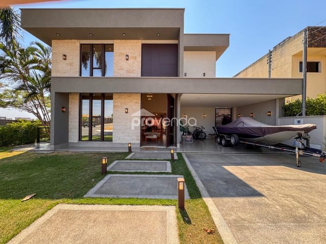 Foto do Sobrado - SOBRADO DE ALTO PADRÃO - 4 SUÍTES - ÁREA 596m² - JARDINS MADRI - GOIÂNIA/GO | Provenda Imobiliária