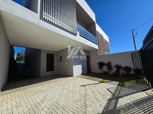 Sobrado com 125m² 3 quartos e 4 banheiros, à venda, no bairro Estrela em Ponta Grossa