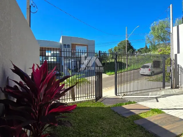 Sobrado com 125m² 3 quartos e 4 banheiros, à venda, no bairro Estrela em Ponta Grossa